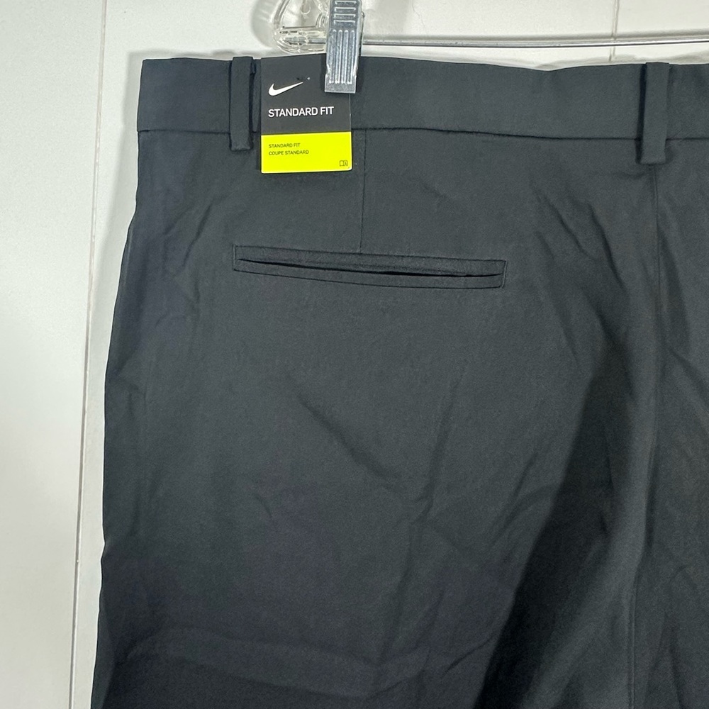 NWT Nike Flex Golf Shorts Mens Black Standard Fit Flat Front Size 42 - Picture 6 of 12